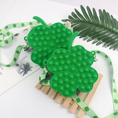 良い価格 シリコン鉛筆ケース マジェントピンク鉛筆袋 鉛筆ケース 小型 鉛筆袋 エステティック オンライン